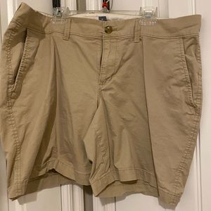 Old Navy khaki shorts. 5” inseam